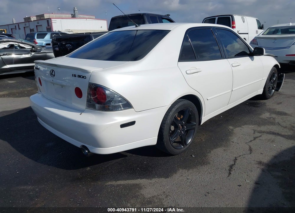 2004 LEXUS IS 300 VIN: JTHBD192940092978
