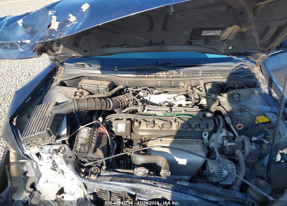 2000 HONDA ACCORD 2.3 LX VIN: 1HGCG6657YA136079