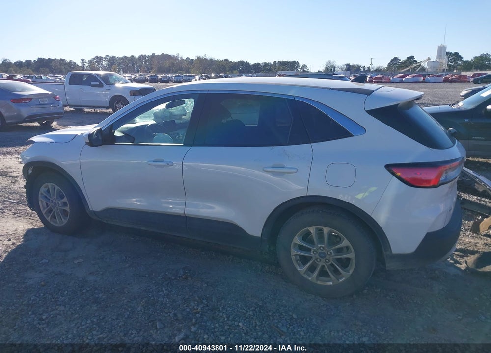 2021 FORD ESCAPE SE VIN: 1FMCU0G60MUB14117