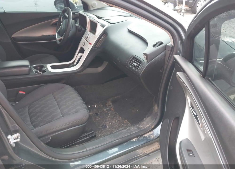 2013 CHEVROLET VOLT VIN: 1G1RE6E45DU141029