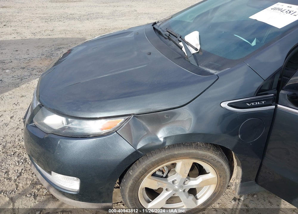 2013 CHEVROLET VOLT VIN: 1G1RE6E45DU141029
