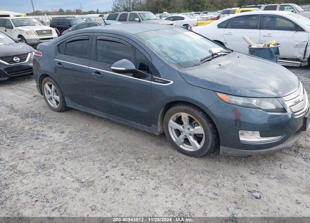 2013 CHEVROLET VOLT VIN: 1G1RE6E45DU141029