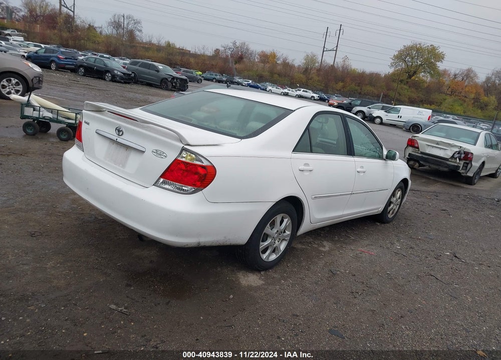 2005 TOYOTA CAMRY XLE VIN: 4T1BE30K25U535484