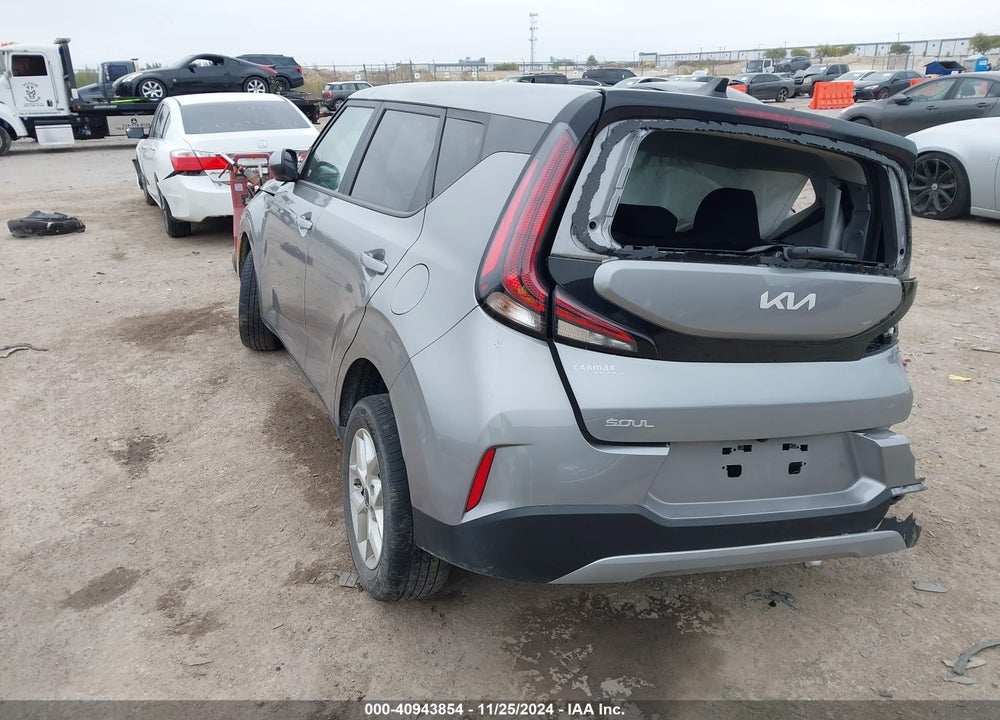 2023 KIA SOUL VIN: KNDJ23AU0P7880748