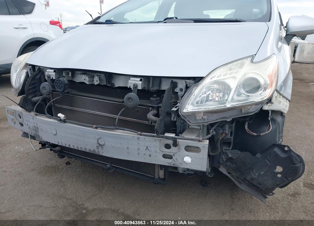 2015 TOYOTA PRIUS TWO VIN: JTDKN3DU3F0458259