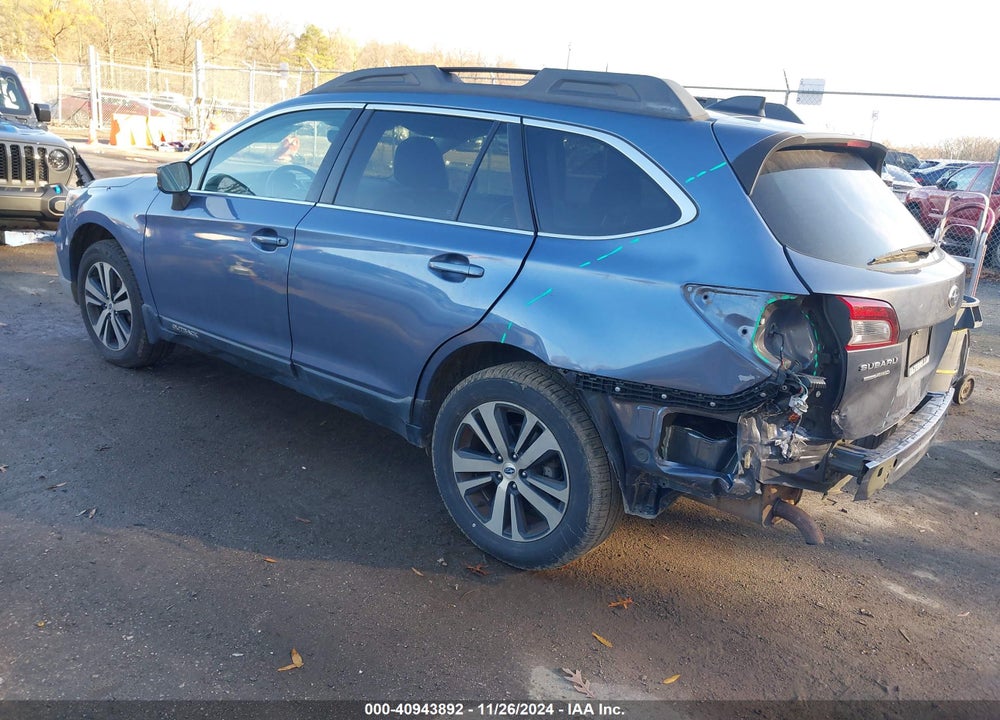 2018 SUBARU OUTBACK 2.5I LIMITED VIN: 4S4BSANC9J3237710