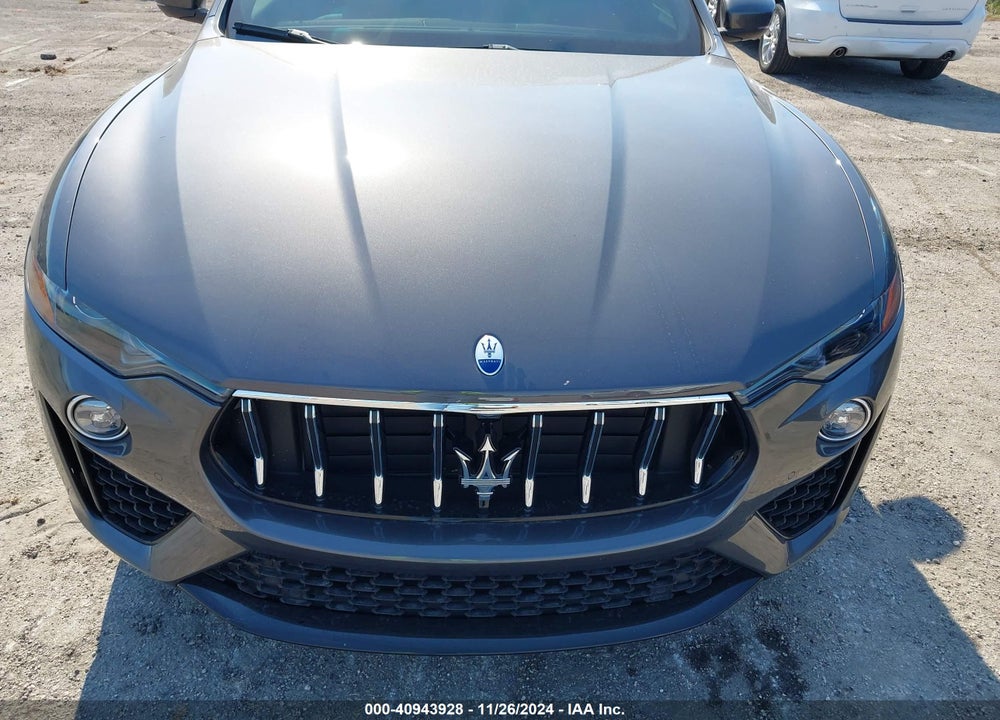 2022 MASERATI LEVANTE GT VIN: ZN661XUAXNX388001