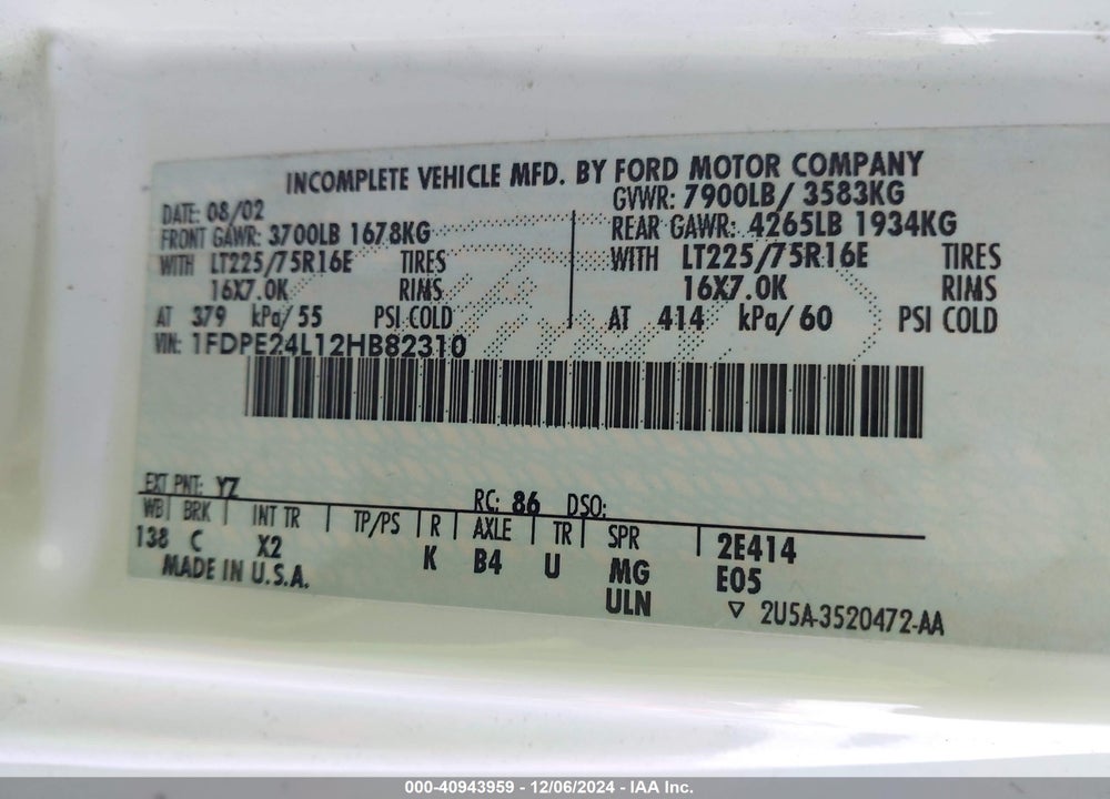 2002 FORD E-250 COMMERCIAL/RECREATIONAL VIN: 1FDPE24L12HB82310