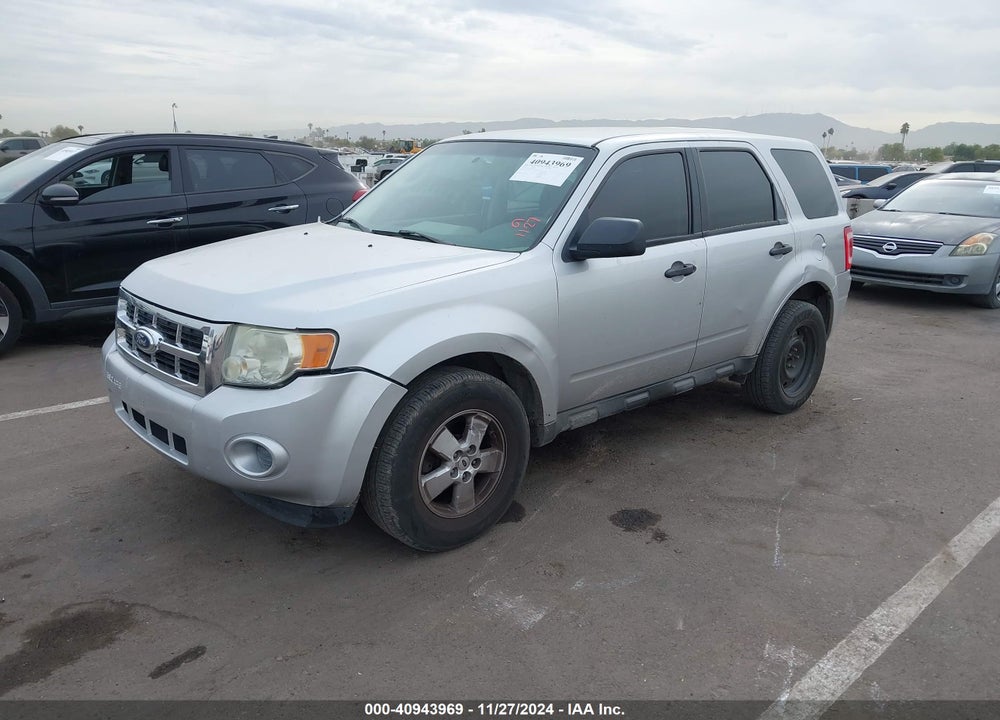 2010 FORD ESCAPE XLS VIN: 1FMCU9C74AKC04610