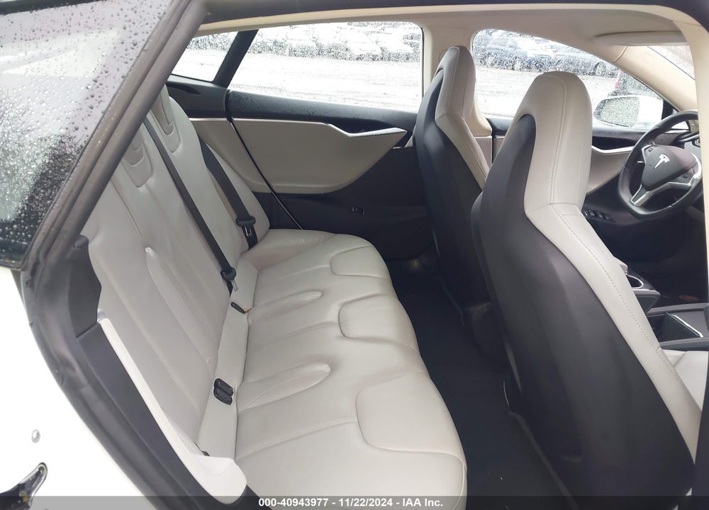 2014 TESLA MODEL S P85 VIN: 5YJSA1H1XEFP52239
