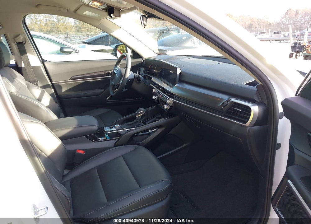2024 KIA TELLURIDE S VIN: 5XYP64GC1RG563103