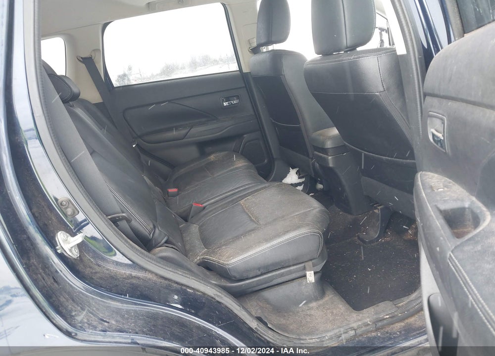 2017 MITSUBISHI OUTLANDER SEL VIN: JA4AZ3A38HZ008207