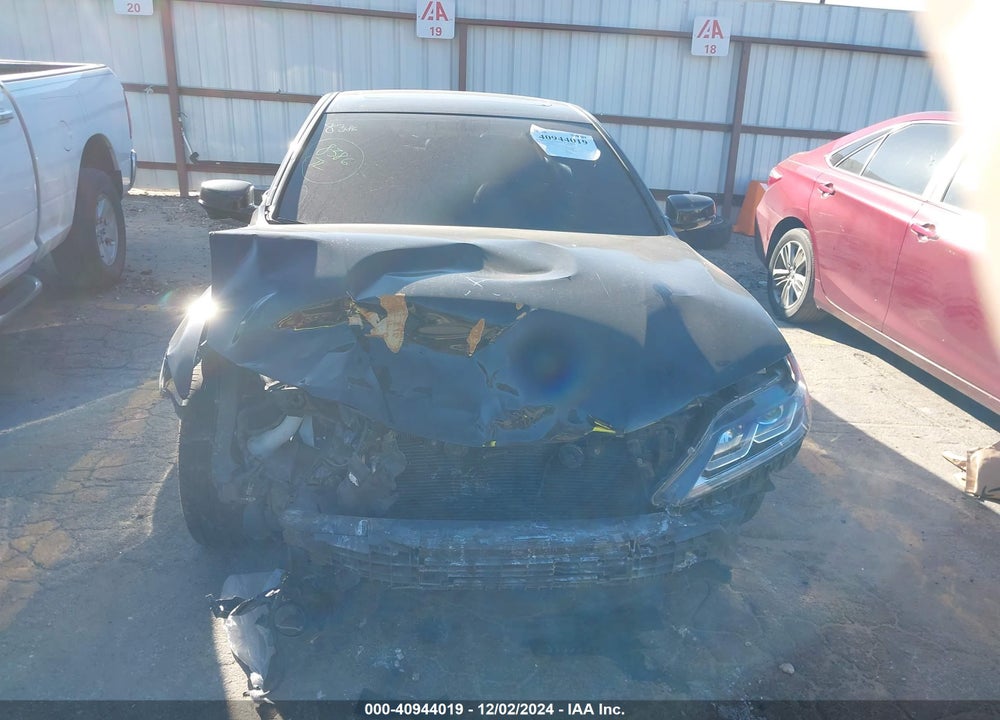 2017 HONDA ACCORD VIN: 1HGCT2B88HA003268