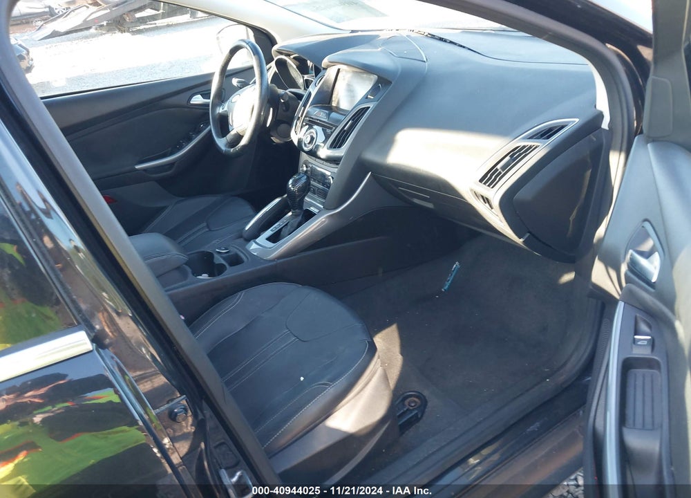 2012 FORD FOCUS TITANIUM VIN: 1FAHP3J2XCL100485