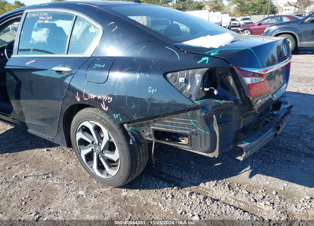 2017 HONDA ACCORD EX VIN: 1HGCR2F74HA237326