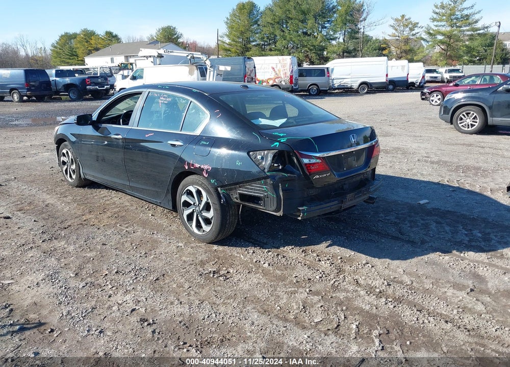 2017 HONDA ACCORD EX VIN: 1HGCR2F74HA237326