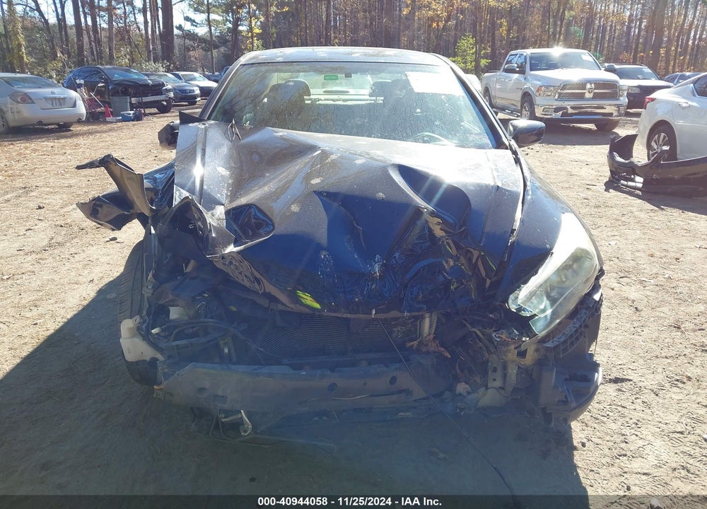 2011 HONDA ACCORD 2.4 SE VIN: 1HGCP2F6XBA083967