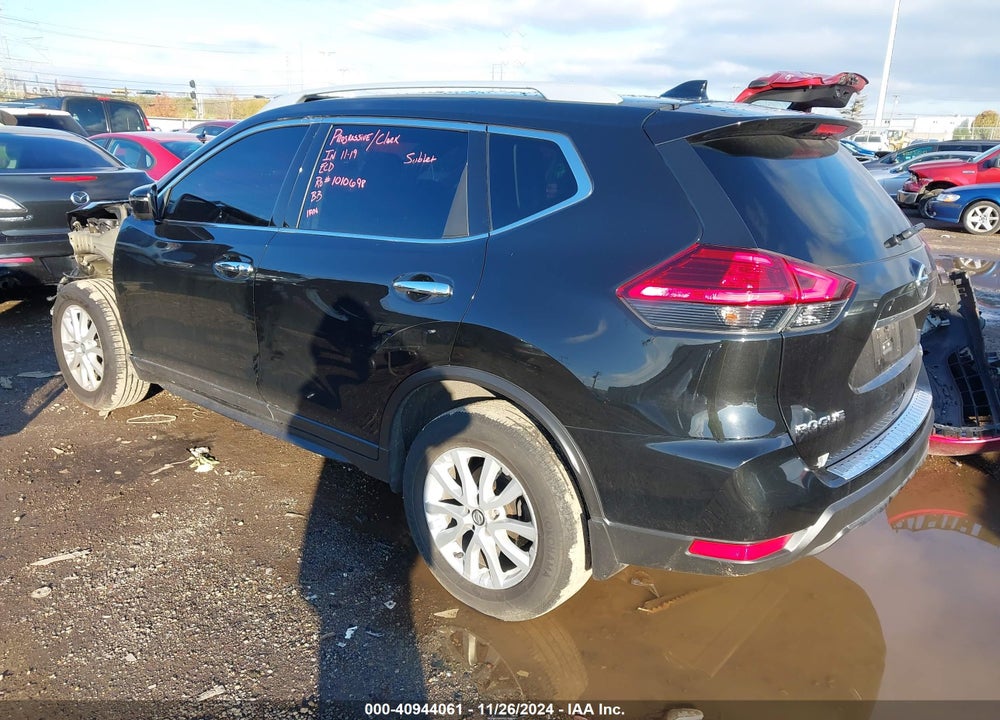 2017 NISSAN ROGUE SV VIN: 5N1AT2MV7HC897059