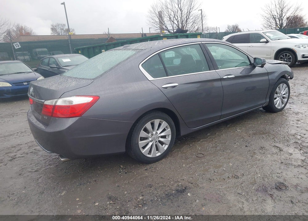 2015 HONDA ACCORD EX-L V-6 VIN: 1HGCR3F83FA014562