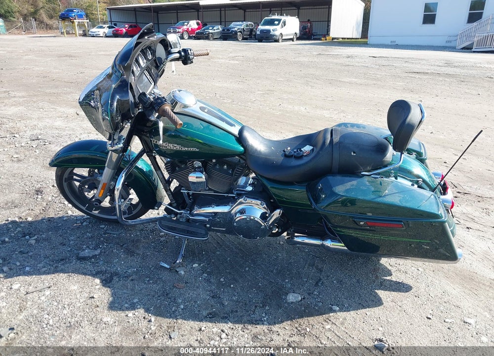 2015 HARLEY-DAVIDSON FLHXS STREET GLIDE SPECIAL VIN: 1HD1KRM13FB671745