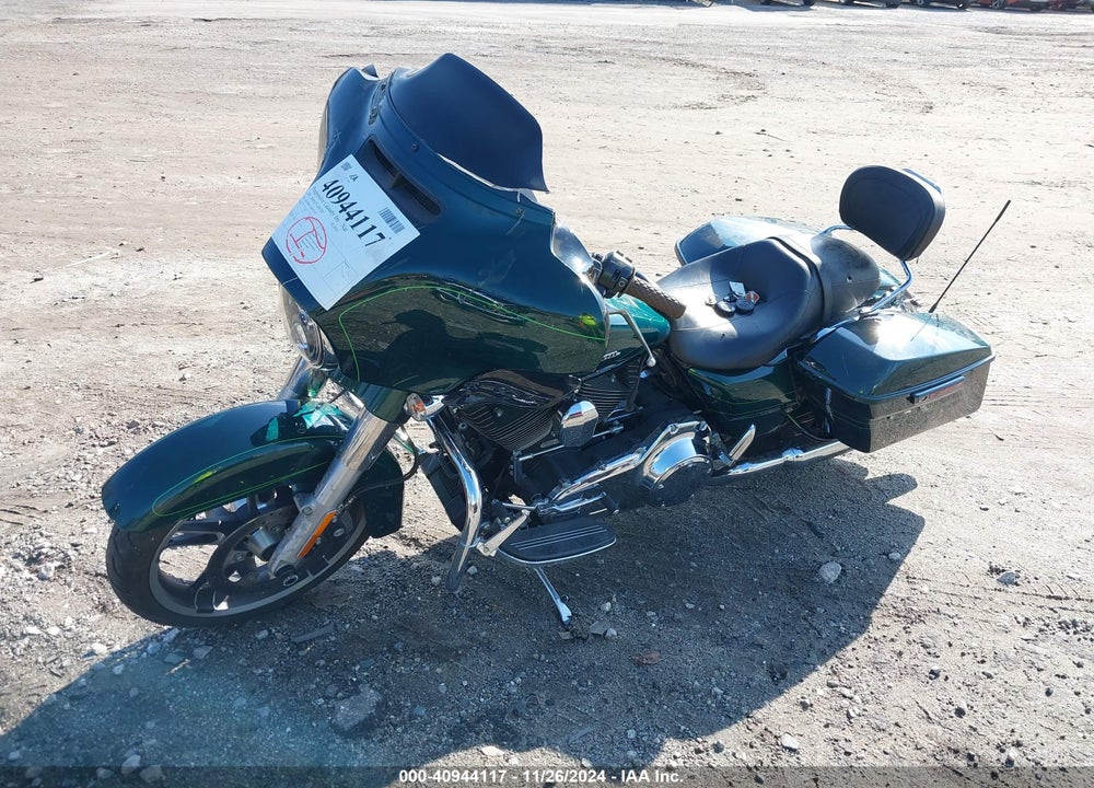 2015 HARLEY-DAVIDSON FLHXS STREET GLIDE SPECIAL VIN: 1HD1KRM13FB671745
