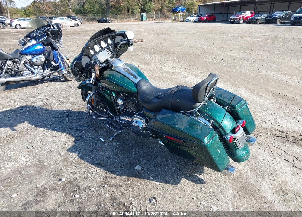 2015 HARLEY-DAVIDSON FLHXS STREET GLIDE SPECIAL VIN: 1HD1KRM13FB671745