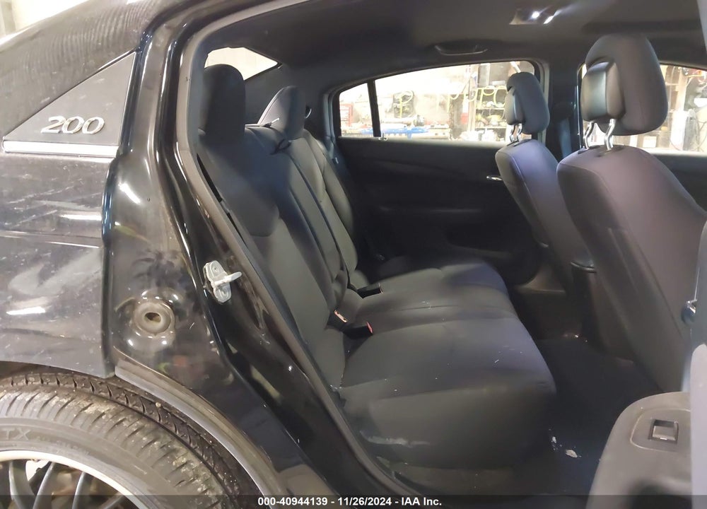 2013 CHRYSLER 200 TOURING VIN: 1C3CCBBG8DN717074