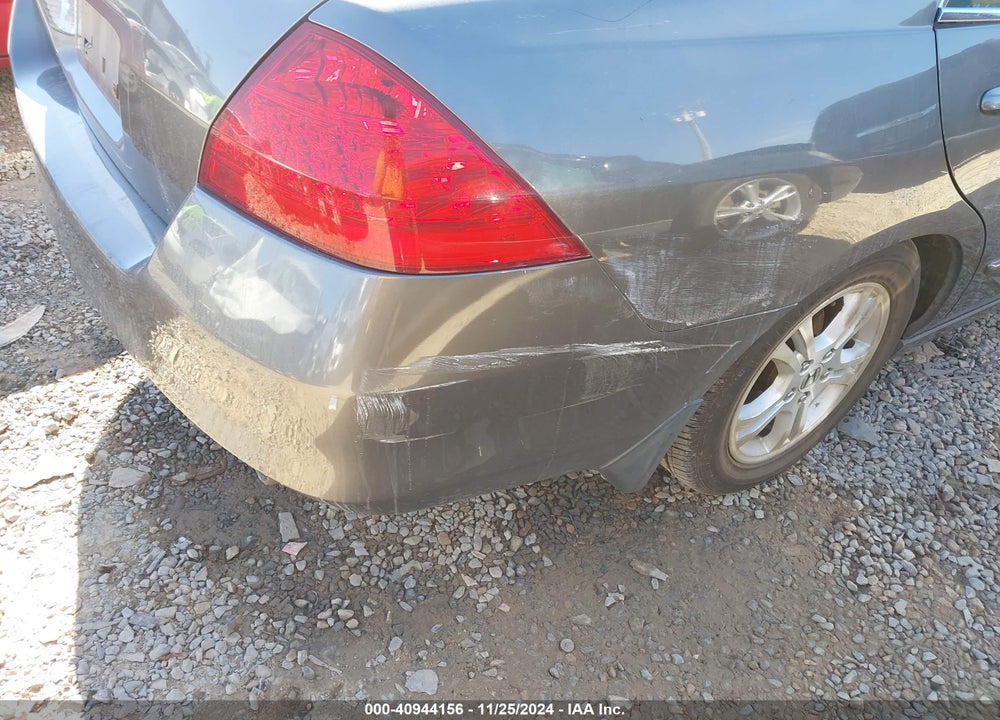 2007 HONDA ACCORD 2.4 EX VIN: 1HGCM567X7A001309