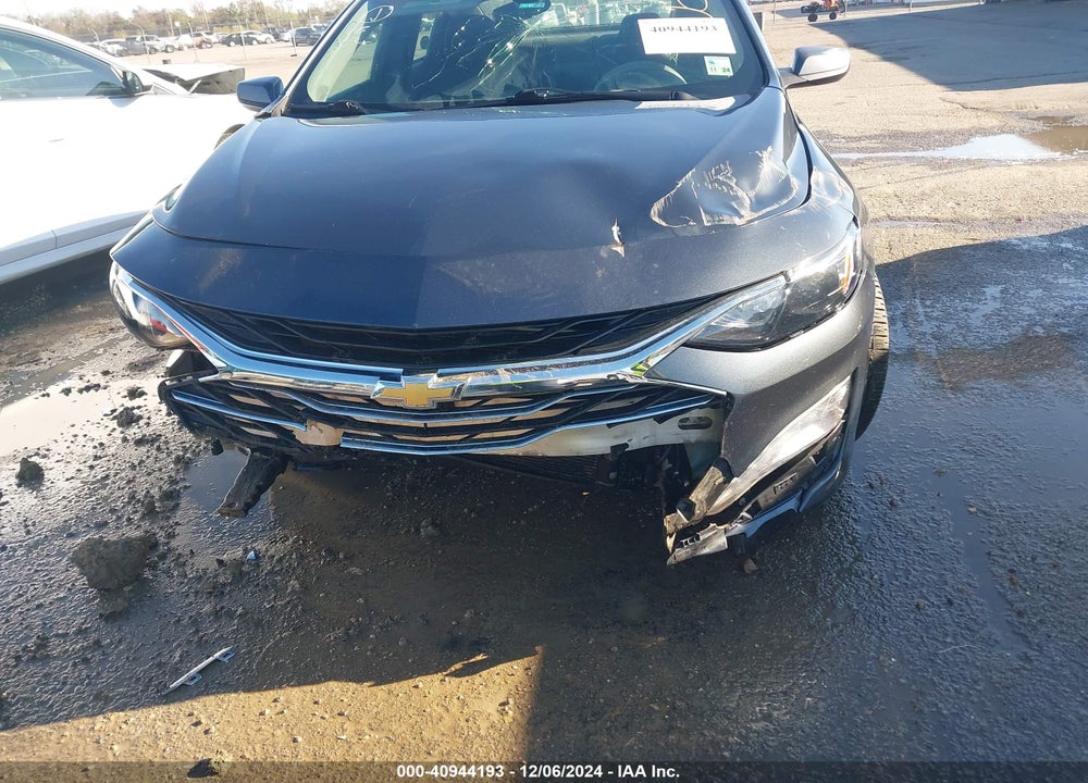 2019 CHEVROLET MALIBU LT VIN: 1G1ZD5ST8KF110724