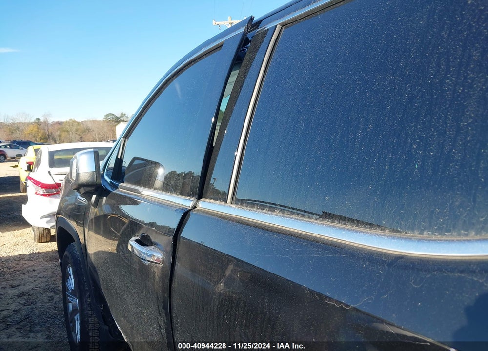 2021 GMC SIERRA 1500 4WD STANDARD BOX DENALI VIN: 1GTU9FET1MZ110781