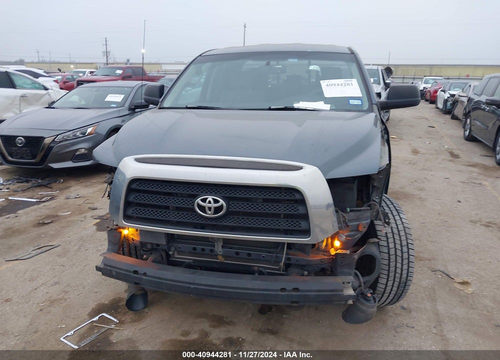 2008 TOYOTA TUNDRA SR5 5.7L V8 VIN: 5TFRV54138X052122