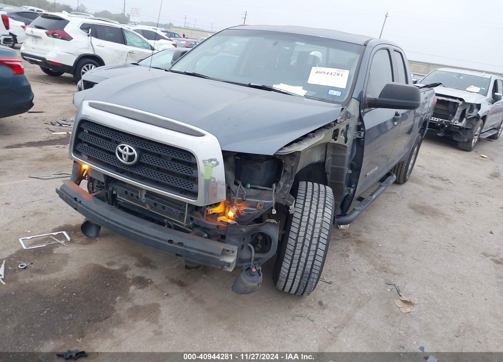 2008 TOYOTA TUNDRA SR5 5.7L V8 VIN: 5TFRV54138X052122