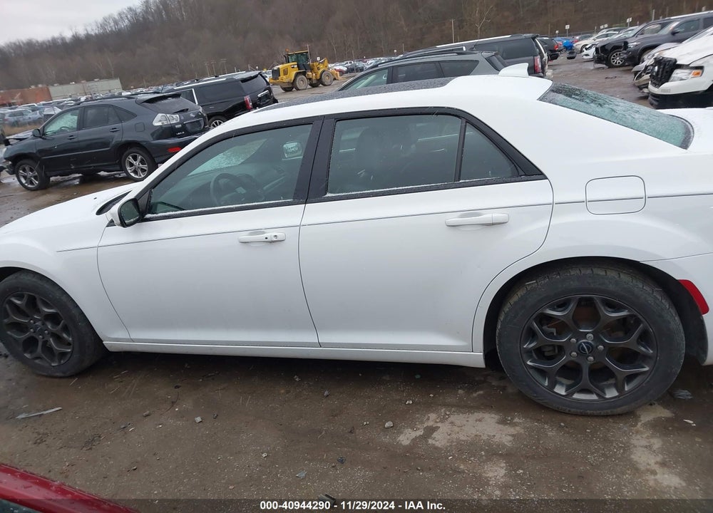 2016 CHRYSLER 300 VIN: 2C3CCAGG3GH278284