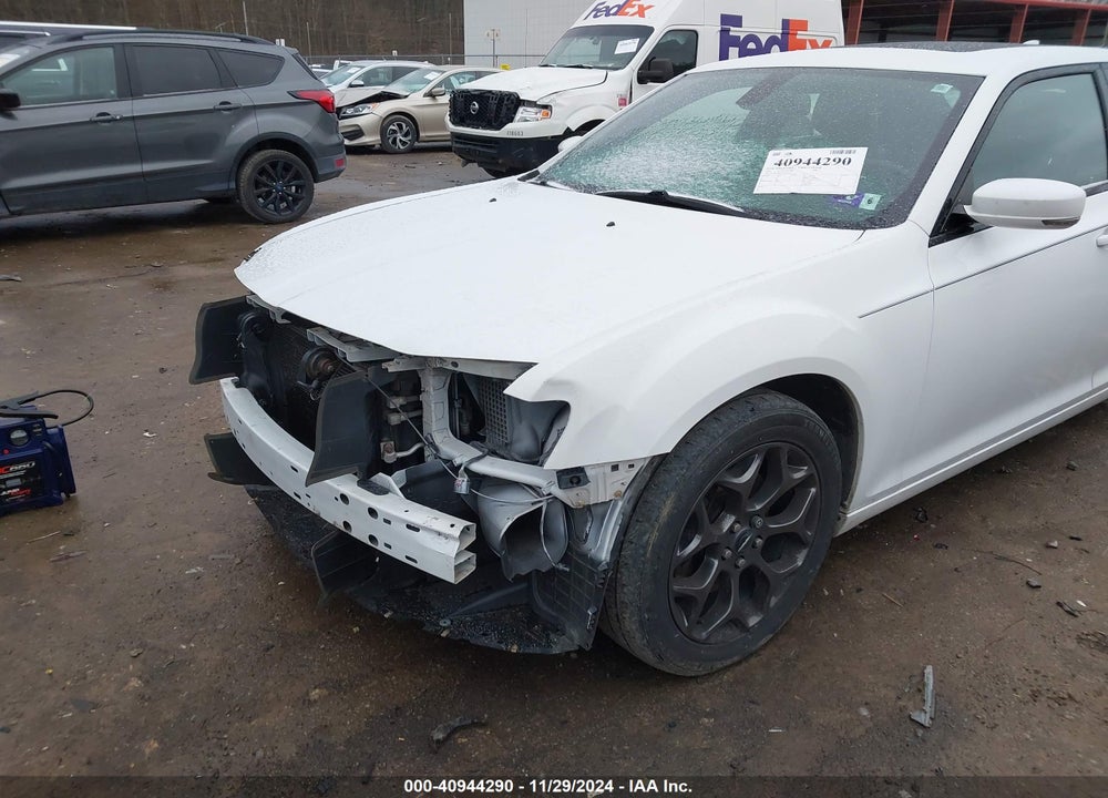2016 CHRYSLER 300 VIN: 2C3CCAGG3GH278284