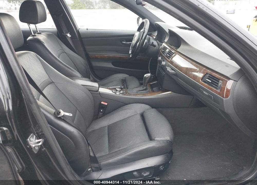 2009 BMW 328I VIN: WBAPH53539A438110