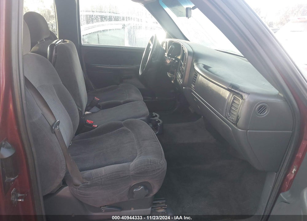 2002 CHEVROLET SILVERADO 1500 LS VIN: 2GCEC19TX21194933