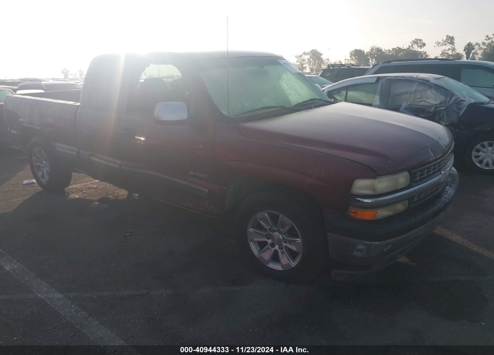 2002 CHEVROLET SILVERADO 1500 LS VIN: 2GCEC19TX21194933