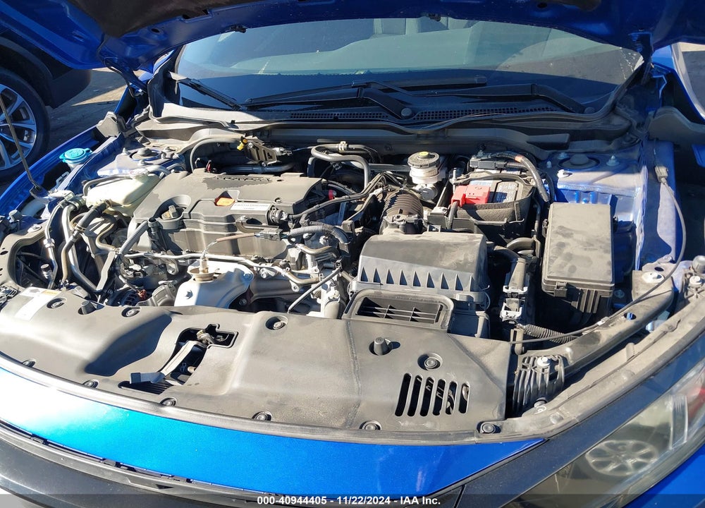 2019 HONDA CIVIC LX VIN: 19XFC2F61KE211436