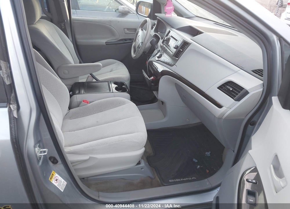 2016 HONDA ODYSSEY LX VIN: 5FNRL5H2XGB004263