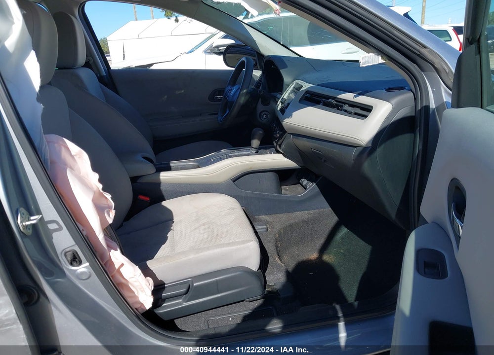 2018 HONDA HR-V LX VIN: 3CZRU6H35JG720379