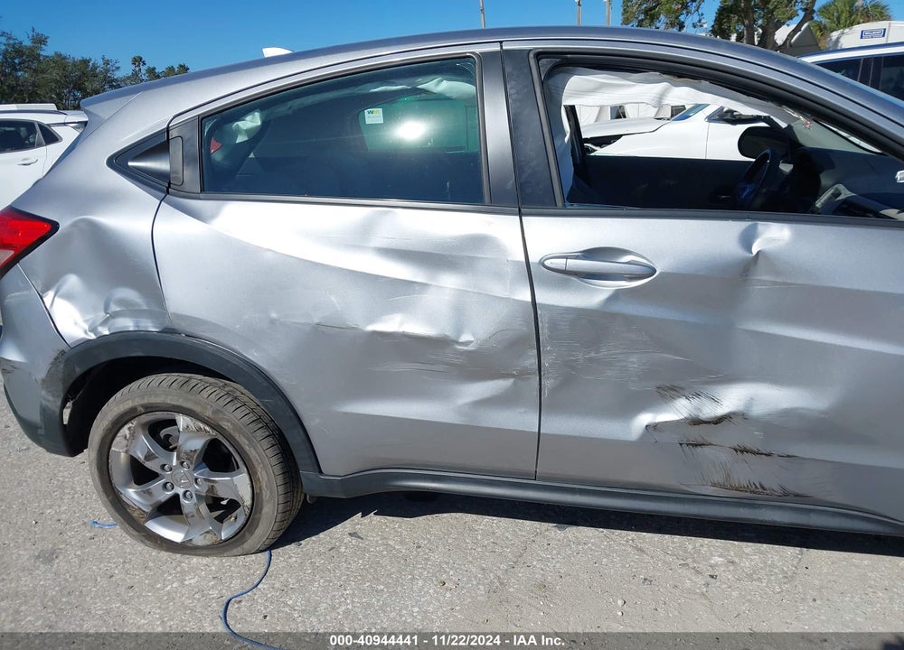 2018 HONDA HR-V LX VIN: 3CZRU6H35JG720379