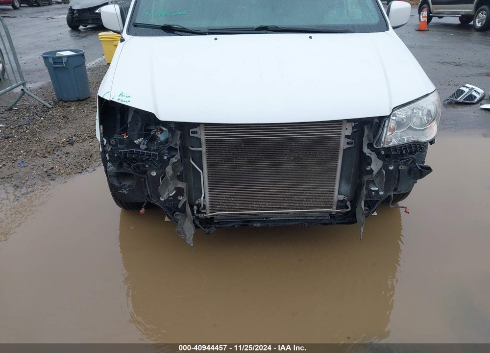 2017 DODGE GRAND CARAVAN SXT VIN: 2C4RDGCG7HR671275