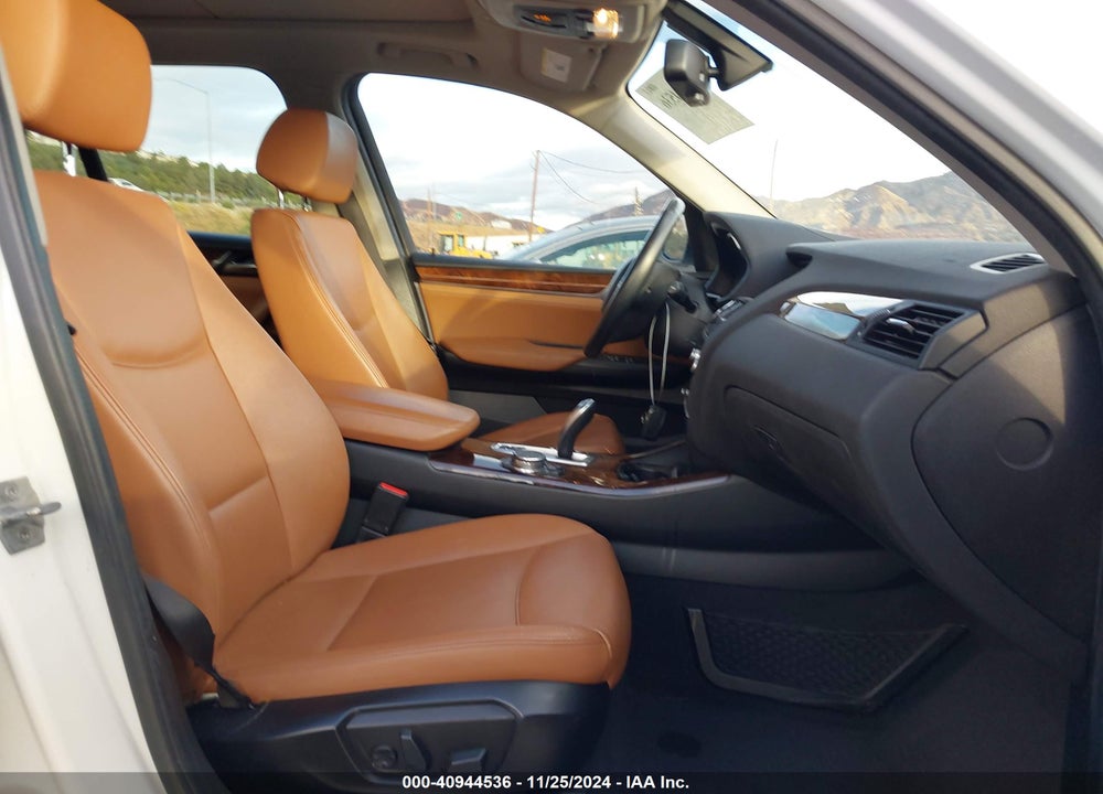 2016 BMW X3 XDRIVE28I VIN: 5UXWX9C58G0D70285