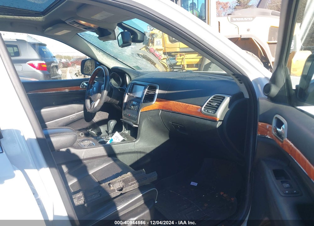 2013 JEEP GRAND CHEROKEE OVERLAND VIN: 1C4RJFCG8DC640574