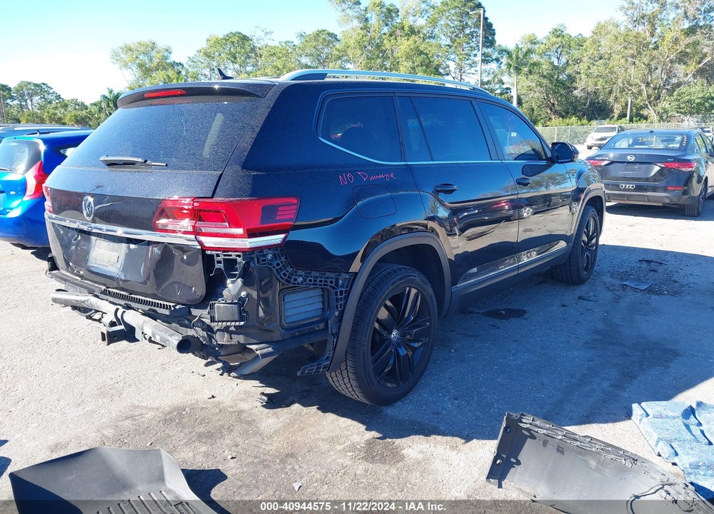 2018 VOLKSWAGEN ATLAS 3.6L V6 SEL VIN: 1V2ER2CAXJC533418