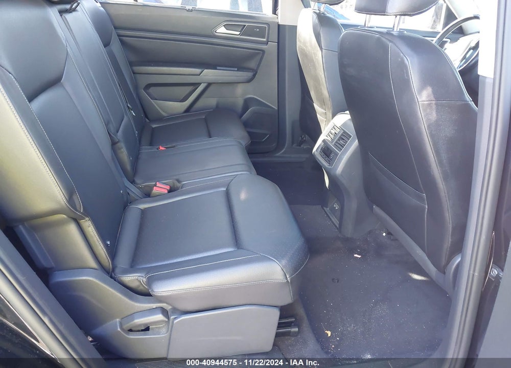 2018 VOLKSWAGEN ATLAS 3.6L V6 SEL VIN: 1V2ER2CAXJC533418