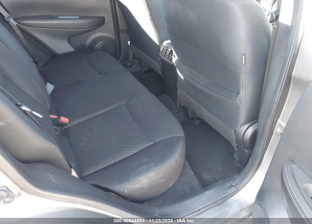 2019 NISSAN ROGUE SPORT S VIN: JN1BJ1CR3KW337724