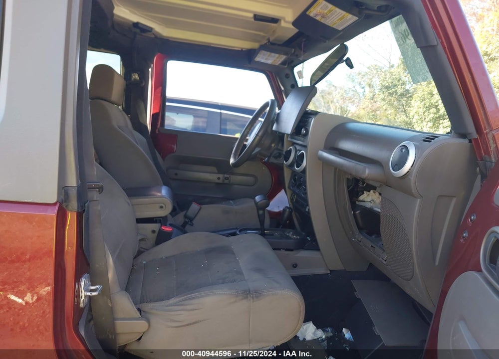 2008 JEEP WRANGLER SAHARA VIN: 1J4FA54138L535450