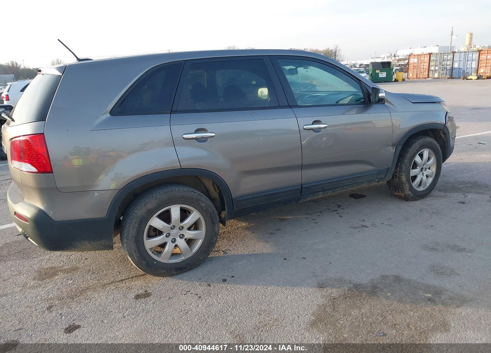 2012 KIA SORENTO LX VIN: 5XYKT4A14CG192746