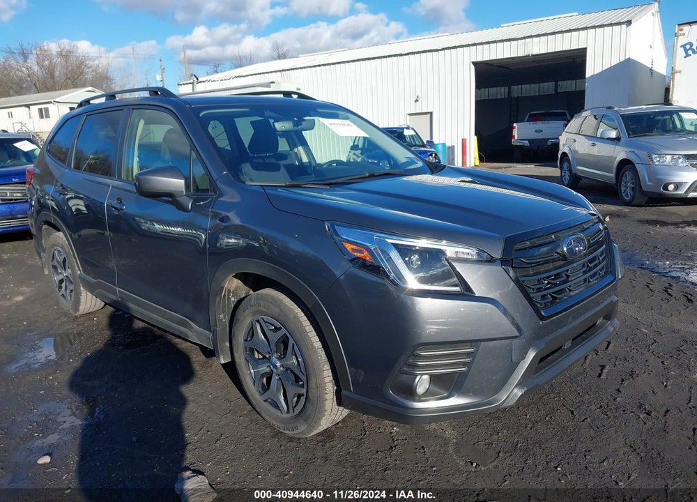 2022 SUBARU FORESTER PREMIUM VIN: JF2SKAECXNH417907